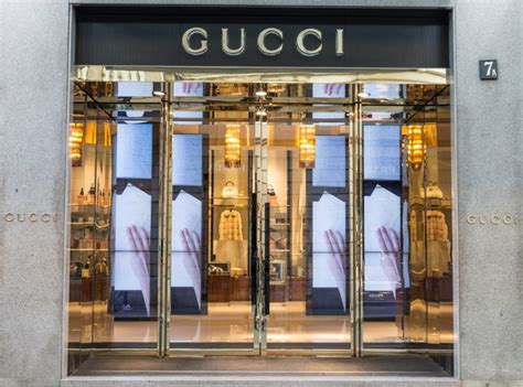 gucci shops in manchester